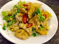 Huong Huong restaurant - Click Find