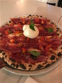 Pizza Riccardo - Click Find