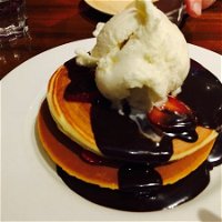 D to D Cafe Restaurant - Seniors Australia