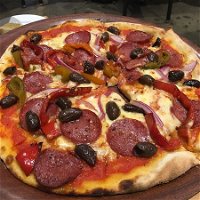 Etna Pizza and Pasta Bar