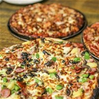 The cave wood fired pizza bar - Internet Find