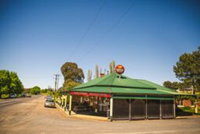 Wombat Hotel - Australian Directory
