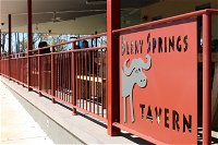 Berry Springs Tavern - Click Find