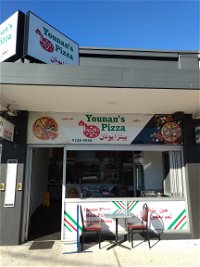 Younan's Pizza - Internet Find