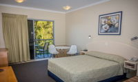 Nambour Heights Motel - Click Find