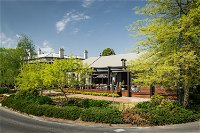 The Stirling Hotel - Australian Directory