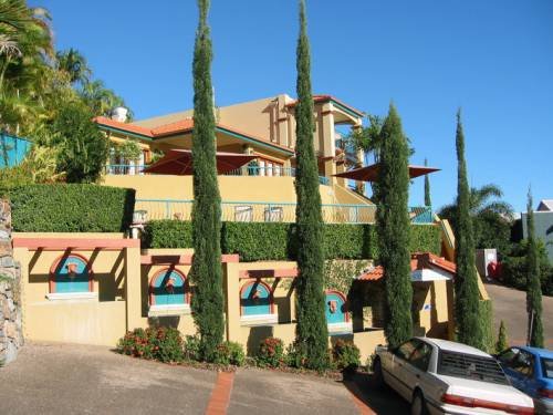Toscana Village Resort - Click Find