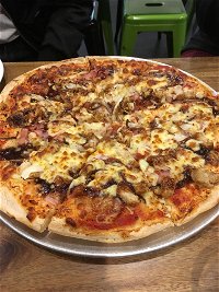 Pizza Pizzazz Currambine - Click Find