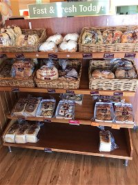 Banjo's Bakery Cafe - Campbell Town - Click Find