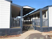 Discovery Parks  Roxby Downs - Click Find
