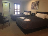 Balranald Club Motel - Suburb Australia
