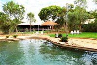 Kings Canyon Resort - Click Find