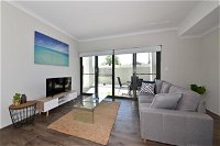 Modern Apartment Redcliffe near Perth Airport 0126 - Adwords Guide