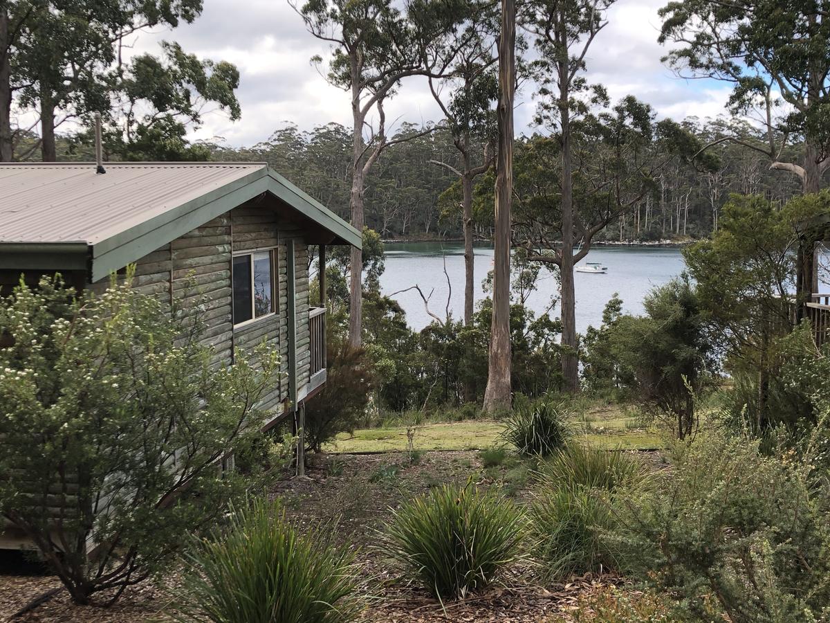 Stewarts Bay Lodge - thumb 1