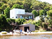 Amazing Ansons Bay Absolute Waterfront Beach House - Adwords Guide