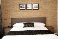 Banna Suites Apartments - Click Find