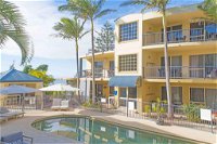 Beachside Holiday Apartments - Internet Find