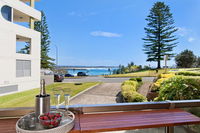 Beauty at the Beach - modern beachfront apartment - Seniors Australia