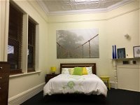 BELMONT 11 bedroom home in the heart of Victor Harbor - Australian Directory