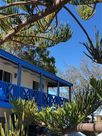 Blue Sky Escapes Beach house Ledge Point - Internet Find