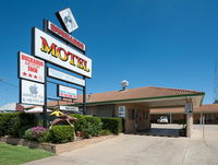 Buckaroo Motor Inn - Internet Find