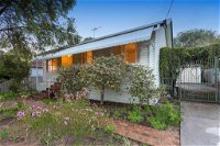 Camellia Cottage - PET FRIENDLY - Kwinana - Australian Directory
