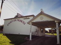 Casey on Princes Motel - Click Find