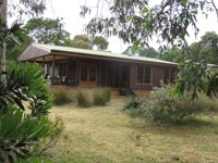 Cedar Cottage Nelson-2 Acre Retreat - Seniors Australia
