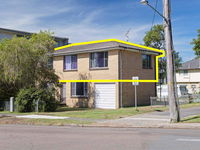 Dalwood' 1/43 Soldiers Point Road - top floor and perfect for small boat parking