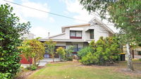 GETAWAY ON GARDEN - FREE WIFI - PET FRIENDLY OUTSIDE ONLY - Seniors Australia