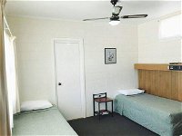Glossop Motel - Australian Directory