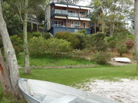 Green Point Lakehouse - Internet Find