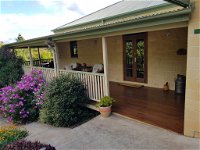 Gumtree House Montville - Click Find