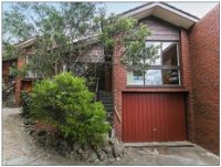 Holiday Home in the Heart of Anglesea - Internet Find