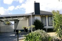 Jesson Crescent Dandenong Cozy House - Seniors Australia