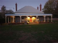 Kings Cottage Uralla - Seniors Australia