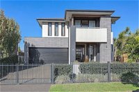 Luxury Brand New Home - Australian Directory