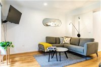 Luxury Spacious 2 Bedroom Fitzroy Apartment - Adwords Guide