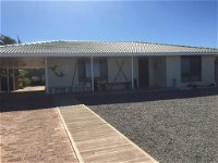 Mermaid Beachside Accommodation - Click Find
