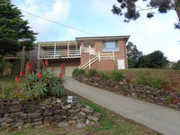 Mountain View Beach House - Seniors Australia