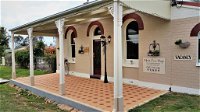 Must Love Dogs BB  Self Contained Cottage - Seniors Australia