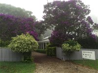 REED HOUSE at Maleny-The White Pavilion - Internet Find