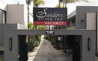 Sandors Motor Inn - Internet Find