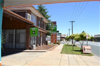 Shamrock Hotel Motel Balranald - Suburb Australia
