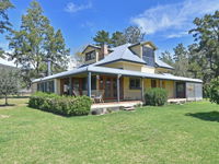 Soldiers Cottage picturebook vineyard home