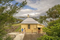 Steele Point Cottage - Qld Realsetate