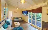 Steep Creek Retreat - Seniors Australia