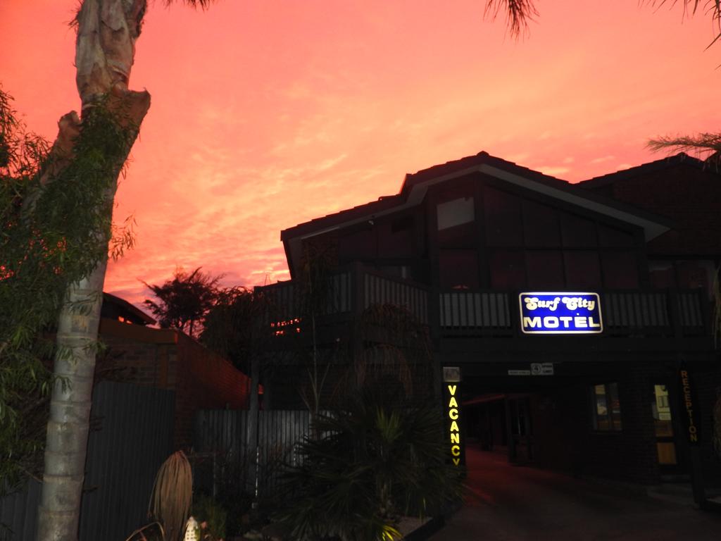 Surf City Motel