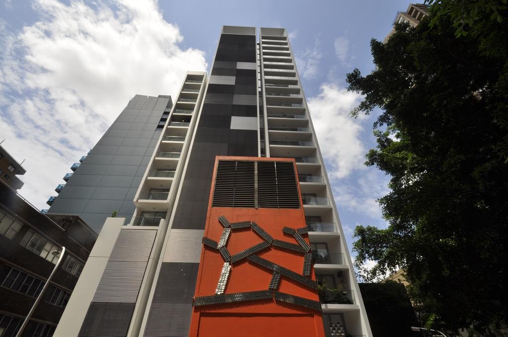 Sydney 1 Bed Modern Self Contained Apartment 402ALB