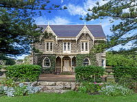 Talara Manor - Australian Directory